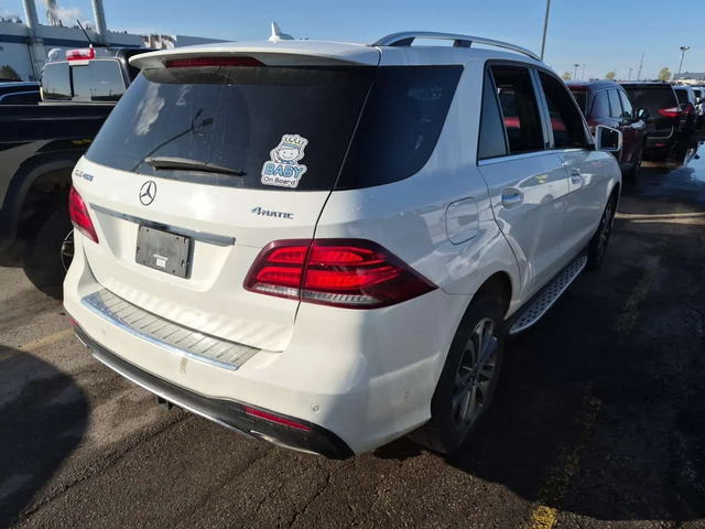 Mercedes-Benz GLE 400 KEYLESS GO| ПАМЕТ| ПОДГРЕВИ| ПАНОРАМА| - автомобили, коли, обяви за нови и употребявани 2