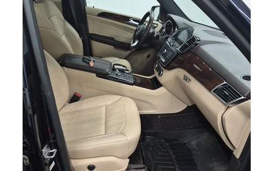 Mercedes-Benz GLE 400 2 КЛЮЧА * СЕРВИЗНА ИСТ * ПАНОРАМА * CARFAX - автомобили, коли, обяви за нови и употребявани 8