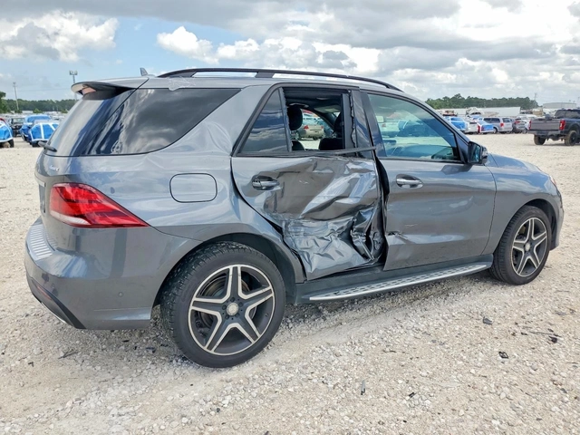 Mercedes-Benz GLE 400 AMG* 4MATIC* HARMAN/KARDON* FULL LED* - автомобили, коли, обяви за нови и употребявани 5