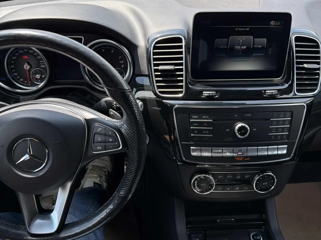 Mercedes-Benz GLE 400 4MATIC - автомобили, коли, обяви за нови и употребявани 8