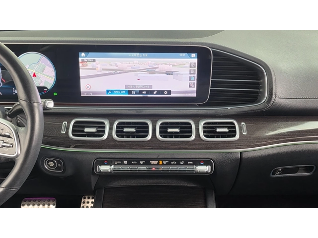 Mercedes-Benz GLE 400 GLE 400d 4MATIC Coupe AMG | HUD | 360  | - автомобили, коли, обяви за нови и употребявани 7