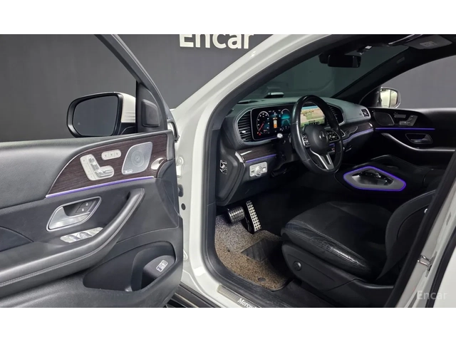 Mercedes-Benz GLE 400 400d 4MATIC Coupe* AMG LINE* ОБДУХ* 360* Burmester - автомобили, коли, обяви за нови и употребявани 5