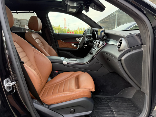 Mercedes-Benz GLE 43 AMG 4MATIC, AIRMATIC - автомобили, коли, обяви за нови и употребявани 7