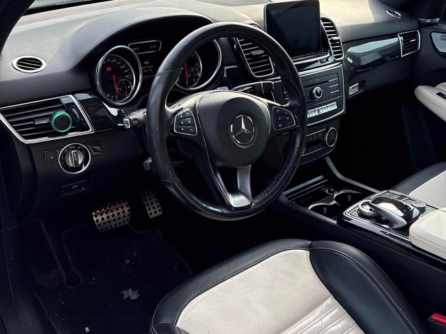 Mercedes-Benz GLE 43 AMG Пано* Подгрев* 360* H&K* - автомобили, коли, обяви за нови и употребявани 5