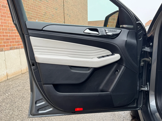 Mercedes-Benz GLE 43 AMG ПОДГРЕВ* ОБДУХВАНЕ* HARMON* KARDON* КАМЕРА* КЕЙЛЕС - автомобили, коли, обяви за нови и употребявани 7