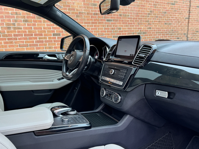 Mercedes-Benz GLE 43 AMG ПОДГРЕВ* ОБДУХВАНЕ* HARMON* KARDON* КАМЕРА* КЕЙЛЕС - автомобили, коли, обяви за нови и употребявани 9