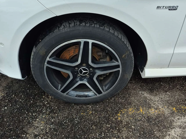 Mercedes-Benz GLE 43 AMG H/K * ПОДГРЕВИ * ПАНО * KEYLESS * CARFAX - автомобили, коли, обяви за нови и употребявани 5
