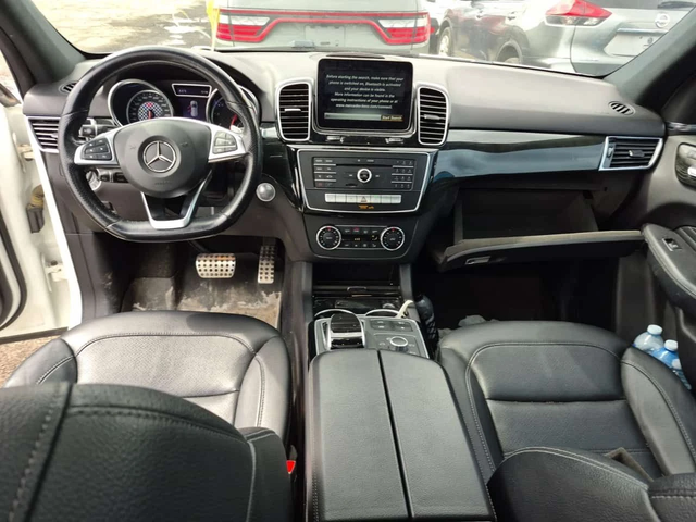 Mercedes-Benz GLE 43 AMG H/K * ПОДГРЕВИ * ПАНО * KEYLESS * CARFAX - автомобили, коли, обяви за нови и употребявани 9