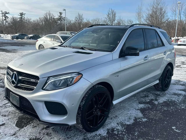 Mercedes-Benz GLE 43 AMG | 360 | ПАНОРАМА | HARMAN KARDON | CARFAX | - автомобили, коли, обяви за нови и употребявани 0