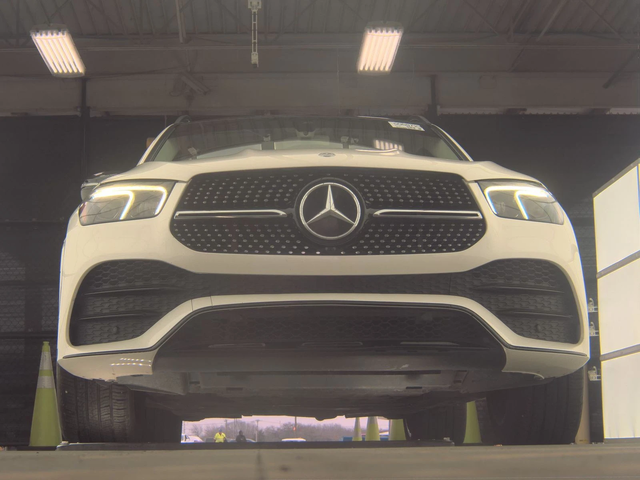 Mercedes-Benz GLE 450 4MATIC - автомобили, коли, обяви за нови и употребявани 5