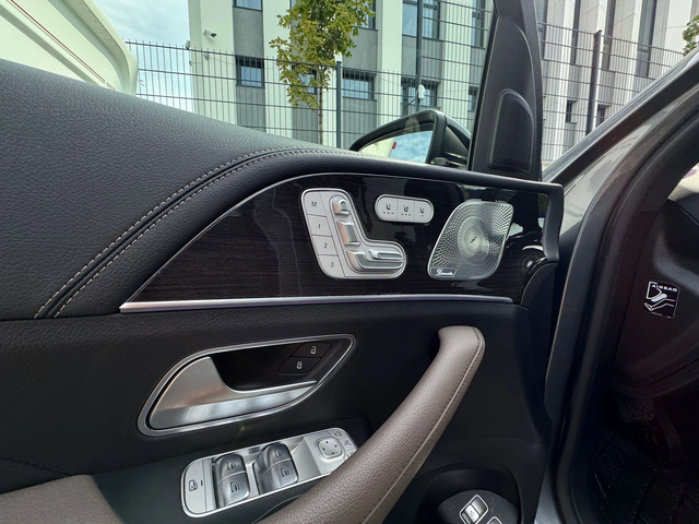Mercedes-Benz GLE 450 AMG line/PANO/360 /HeadUP/NAVI/Complate service!!! - автомобили, коли, обяви за нови и употребявани 10