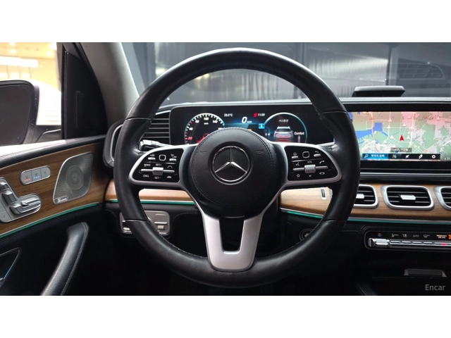 Mercedes-Benz GLE 450 4MATIC/AMG-LINE/PANOROOF/FULL-ASSISTS/BURMESTER - автомобили, коли, обяви за нови и употребявани 6