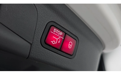 Mercedes-Benz GLE 450 - автомобили, коли, обяви за нови и употребявани 16