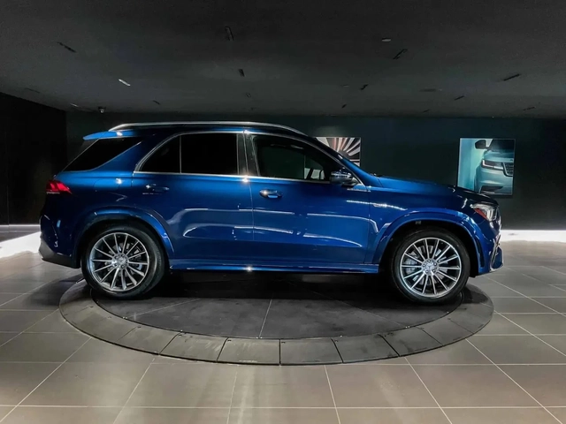 Mercedes-Benz GLE 53 4MATIC 7 МЕСТЕН* ОБДУХВ.* 360* BURMAST* PANO - автомобили, коли, обяви за нови и употребявани 3