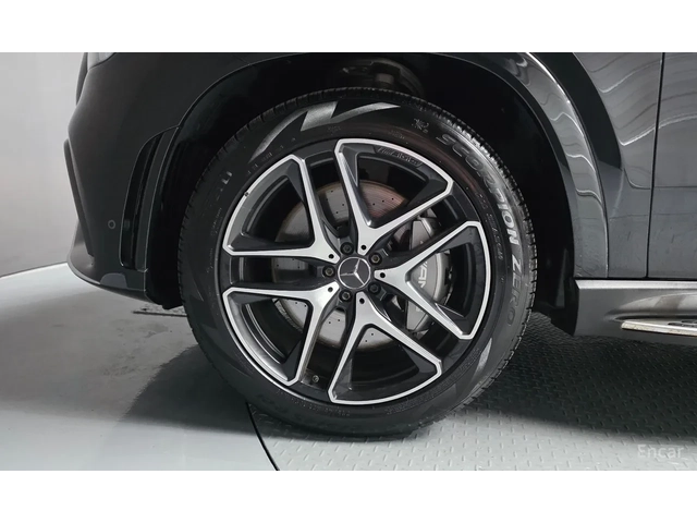 Mercedes-Benz GLE AMG 53 4MATIC | COUPE - автомобили, коли, обяви за нови и употребявани 7