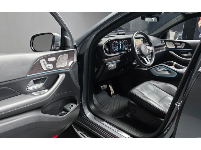Mercedes-Benz GLE AMG * КУПЕ * МАСАЖИ * ПОДРЕВИ * ОБДУХВАНЕ - автомобили, коли, обяви за нови и употребявани 9