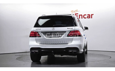 mercedes-benz-gle-63-amg - 3