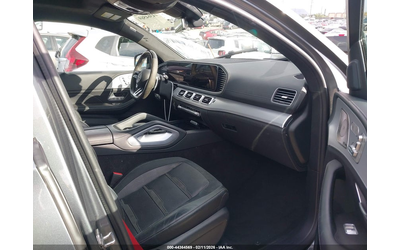 mercedes-benz-gle-63-amg-4l-v8-fi-dohc-32v-nf4-all-wheel-drive - 4