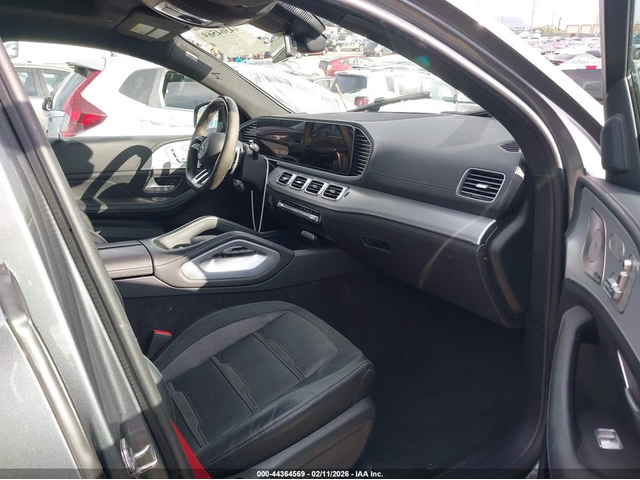 Mercedes-Benz GLE 63 AMG 4L V8 FI DOHC 32V NF4 All Wheel Drive - автомобили, коли, обяви за нови и употребявани 4