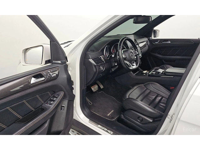 Mercedes-Benz GLE 63 AMG HARMON* KARDON* ОБДУХВАНЕ* ДИСТРОНИК* 360КАМЕРА* - автомобили, коли, обяви за нови и употребявани 4