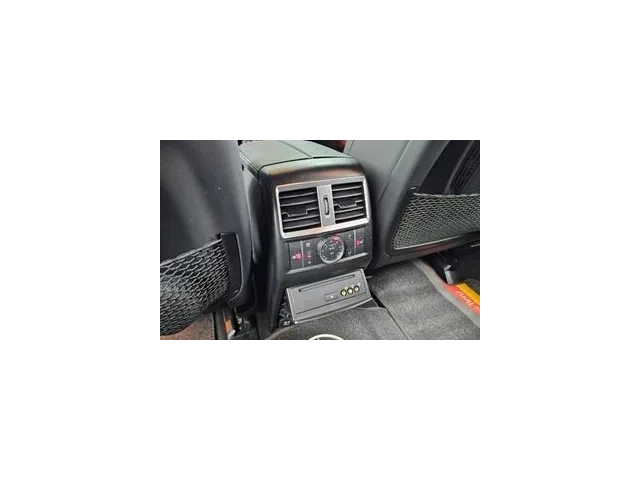 Mercedes-Benz GLE 63 AMG - автомобили, коли, обяви за нови и употребявани 15