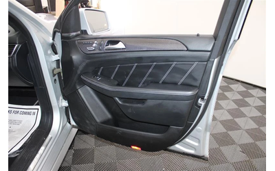 Mercedes-Benz GLE 63 S AMG DISTRONIK* CARBON* ОБДУХ* HARMAN* KEYLESS* LANE AS - автомобили, коли, обяви за нови и употребявани 10