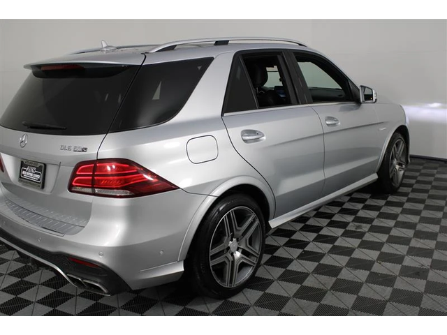 Mercedes-Benz GLE 63 S AMG DISTRONIK* CARBON* ОБДУХ* HARMAN* KEYLESS* LANE AS - автомобили, коли, обяви за нови и употребявани 3