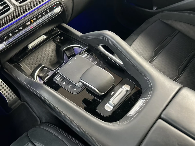 Mercedes-Benz GLE 63 S AMG AMG S - автомобили, коли, обяви за нови и употребявани 9