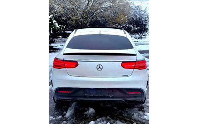 mercedes-benz-gle-63-s-amg - 3