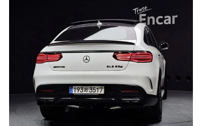 mercedes-benz-gle-63-s-amg - 3