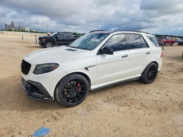 Mercedes-Benz GLE 63 S AMG 4MATIC* RENNTECH* V8 BITURBO* DESIGNO* HARMAN* ОБД - автомобили, коли, обяви за нови и употребявани 0