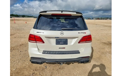 mercedes-benz-gle-63-s-amg - 4