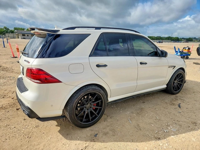 Mercedes-Benz GLE 63 S AMG 4MATIC* RENNTECH* V8 BITURBO* DESIGNO* HARMAN* ОБД - автомобили, коли, обяви за нови и употребявани 5