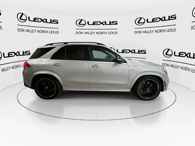 Mercedes-Benz GLE AMG Night Pkg-Premium Pkg-Panoramic Roof All Wheel Drive - автомобили, коли, обяви за нови и употребявани 8