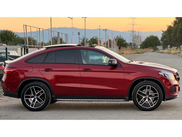 Mercedes-Benz GLE Coupe 400i= 4-MATIC= AMG= DISTRONIC= KEYLES GO= PANO - автомобили, коли, обяви за нови и употребявани 3
