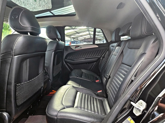 Mercedes-Benz GLE Coupe 350AMG/GERMAN/DISTR/PANO/ПОДГРЕВ/AMBI/CAR PLAY/LIZ - автомобили, коли, обяви за нови и употребявани 15