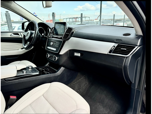 Mercedes-Benz GLE Coupe Black edition 350d 4-matic - автомобили, коли, обяви за нови и употребявани 11