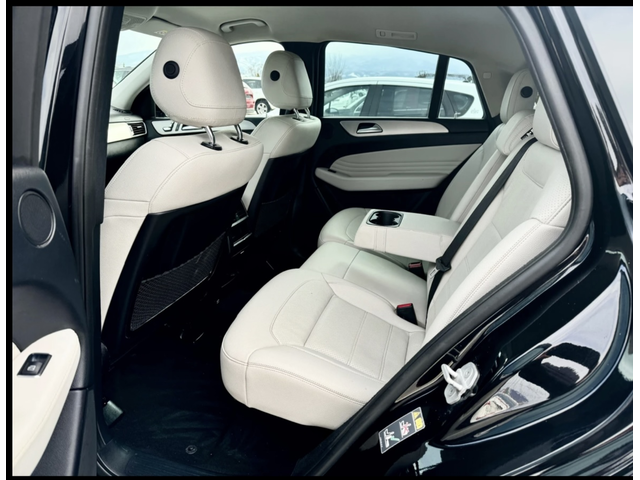 Mercedes-Benz GLE Coupe Black edition 350d 4-matic - автомобили, коли, обяви за нови и употребявани 9