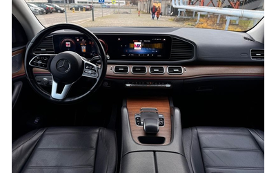 mercedes-benz-gle-gle-300-d-4matic-amg-line - 4