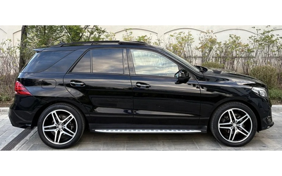 mercedes-benz-gle-gle-350d-4matic-amg-line - 4