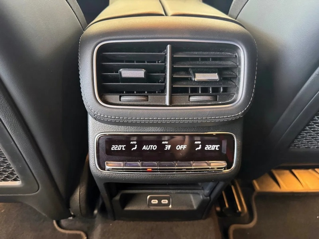 Mercedes-Benz GLE GLE 53 Coupe 4Matic AMG Line - автомобили, коли, обяви за нови и употребявани 11