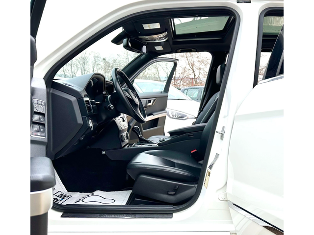 Mercedes-Benz GLK 3.5i 272HP 4-MATIC LPG - автомобили, коли, обяви за нови и употребявани 8