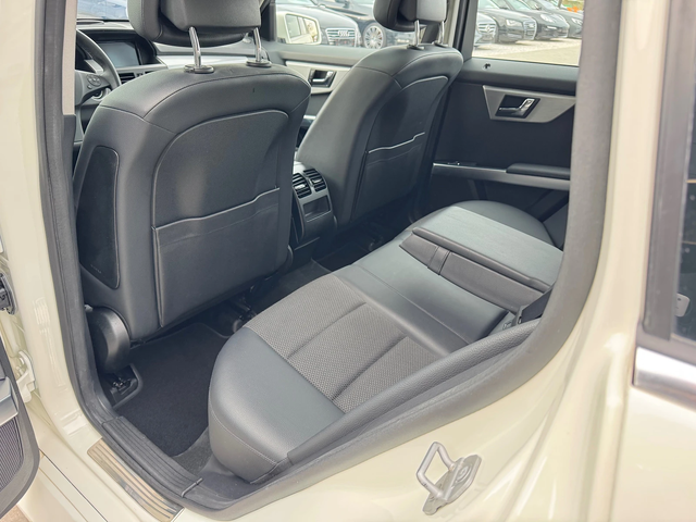 Mercedes-Benz GLK 220CDi 4Matic Sport - автомобили, коли, обяви за нови и употребявани 12