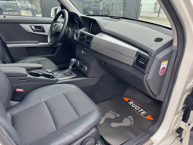 Mercedes-Benz GLK 220CDi 4Matic Sport - автомобили, коли, обяви за нови и употребявани 9