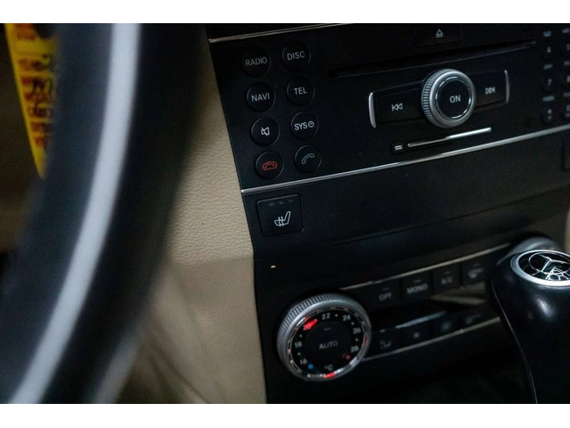 Mercedes-Benz GLK * GLK350 4 MATIC * CARFAX * ЦЕНА ДО БГ - автомобили, коли, обяви за нови и употребявани 15