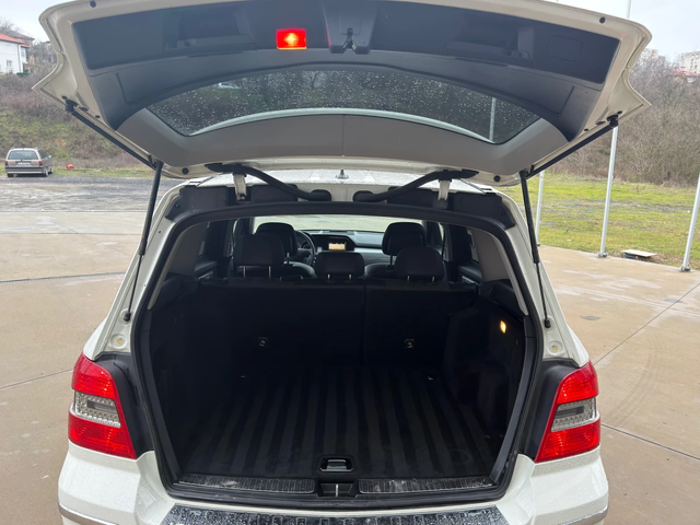 Mercedes-Benz GLK - автомобили, коли, обяви за нови и употребявани 11