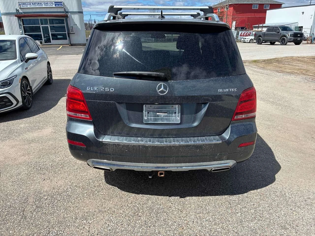 Mercedes-Benz GLK * 250* ГЛАВНО ПРЕДСТАВИТЕЛСТВО* ПАНОРАМА* - автомобили, коли, обяви за нови и употребявани 4