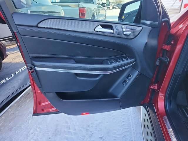 Mercedes-Benz GLS * 550 * CARFAX * ЦЕНА ДО БГ - автомобили, коли, обяви за нови и употребявани 14