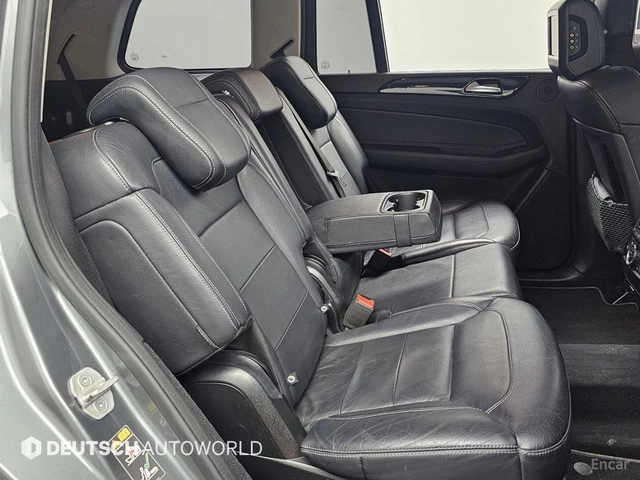 Mercedes-Benz GLS 350 4MATIC* КОЖА* ПОДГРЕВ* ОБДУХВ* BURMASTER* PANO* 36 - автомобили, коли, обяви за нови и употребявани 10