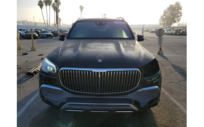 mercedes-benz-gls-4-0l-8-all-wheel-drive - 4